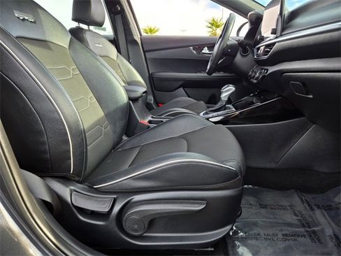 Used 2024 Kia Forte GT-Line image 15