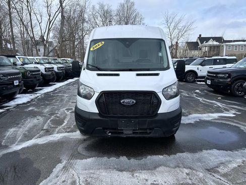 Used 2023 Ford Transit 250 Medium Roof image 2