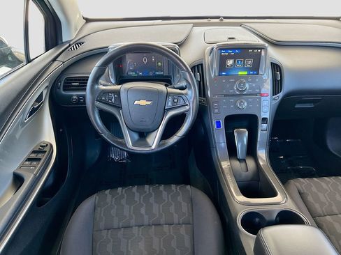 Used 2014 Chevrolet Volt FWD image 19