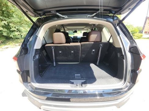 Used 2024 Honda Pilot Elite image 36