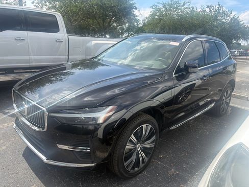 Used 2022 Volvo XC60 T8 Inscription w/ Advanced Package AWD/4WD image 2