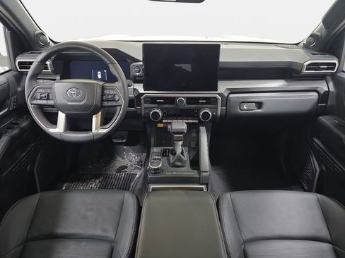 Certified 2025 Toyota 4Runner Limited image 9