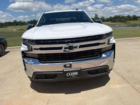 Used 2020 Chevrolet Silverado 1500 LT w/ Texas Edition RWD image 2