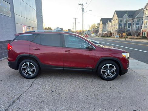 Used 2018 GMC Terrain SLT w/ Infotainment Package II image 8