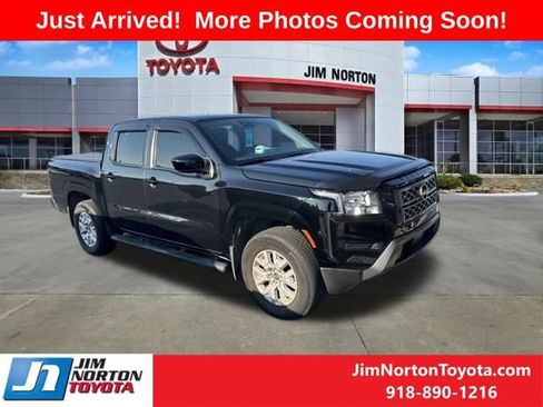 Used 2023 Nissan Frontier SV w/ Tow Package AWD/4WD image 1