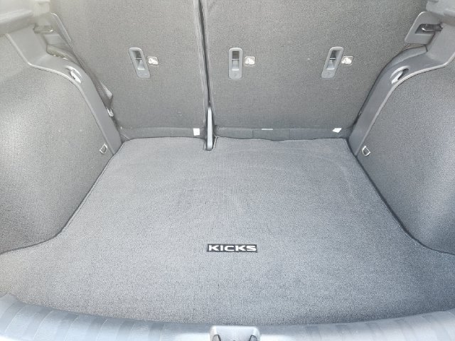 Used 2025 Nissan Kicks Play S FWD image 32