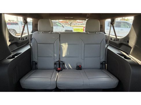 Used 2022 Chevrolet Suburban Z71 w/ Z71 Off-Road Package image 25
