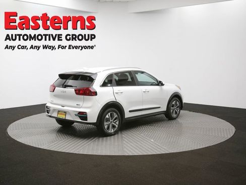 Used 2022 Kia Niro EX w/ Cold Weather Package image 43