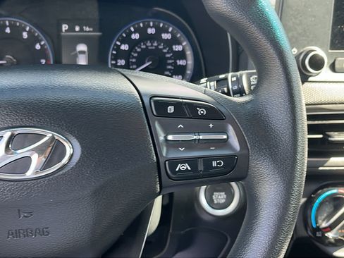 Used 2023 Hyundai Kona SEL AWD/4WD image 13