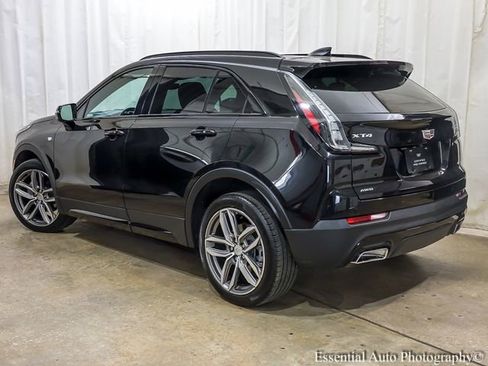 Certified 2023 Cadillac XT4 Sport AWD/4WD image 7