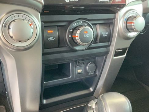 Used 2023 Toyota 4Runner SR5 Premium w/ Moonroof Package AWD/4WD image 17