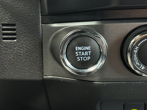 Used 2023 Toyota Tacoma TRD Off-Road w/ TRD Premium Off Road Package image 23