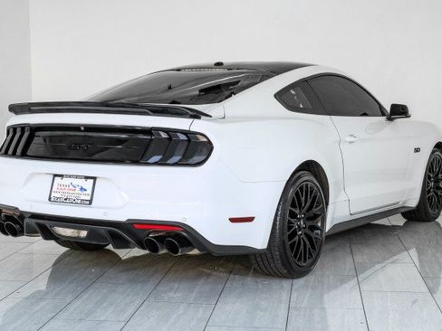 Used 2018 Ford Mustang GT Premium w/ Black Accent Package RWD image 6