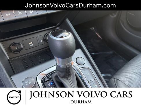 Used 2022 Hyundai Kona Limited w/ Winter Weather Package image 21