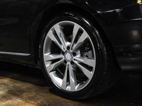 Used 2015 Mercedes-Benz C 300 Sedan image 53