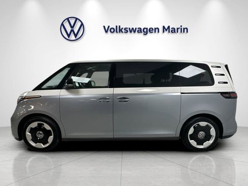 New 2025 Volkswagen ID. Buzz Pro S Plus RWD image 2