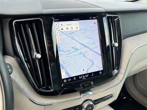 Used 2023 Volvo XC60 B5 Plus w/ Protection Package Premier image 17