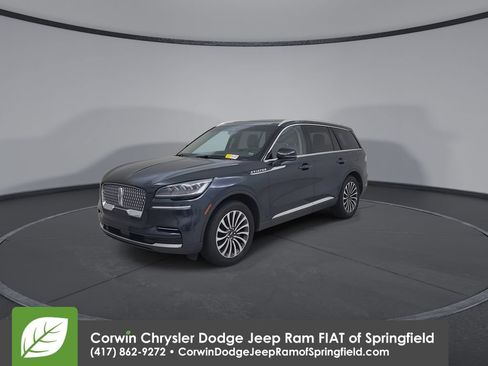 Used 2023 Lincoln Aviator Reserve w/ Elements Package Plus AWD/4WD image 7