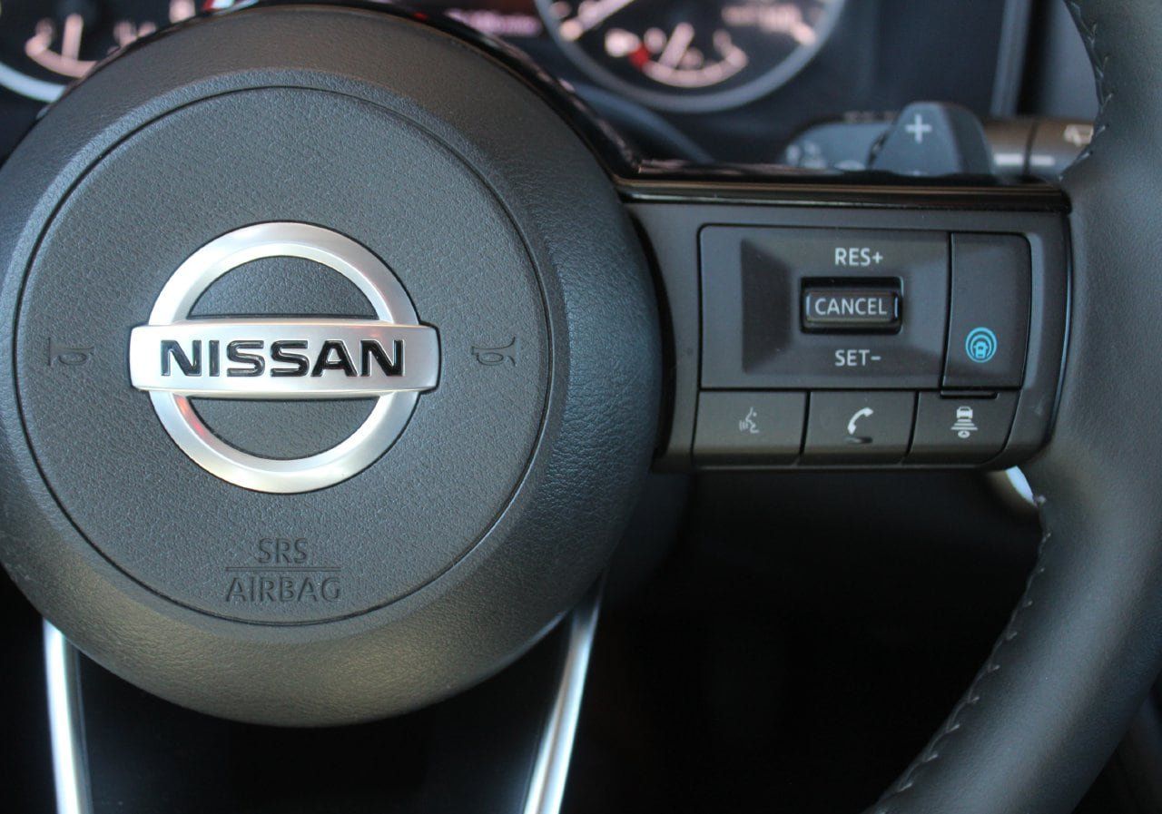 Used 2021 Nissan Rogue SL w/ Premium Package FWD image 32