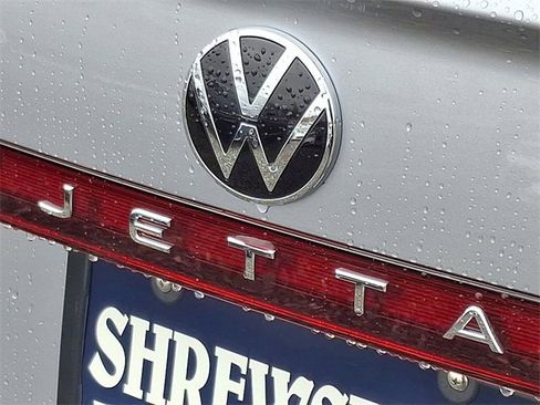 New 2026 Volkswagen Jetta SE image 12