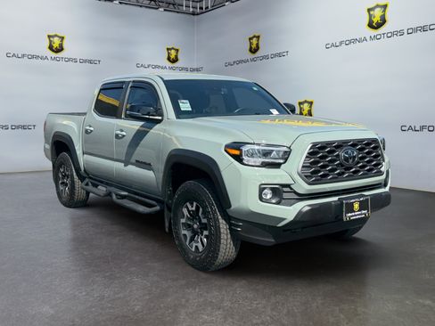 Used 2023 Toyota Tacoma TRD Off-Road AWD/4WD image 7