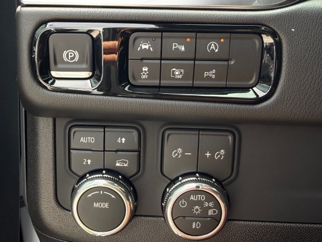 New 2026 GMC Yukon Denali AWD/4WD image 20