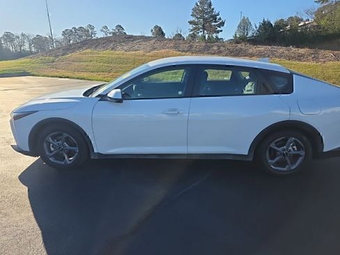 Used 2025 Kia K4 LXS image 6