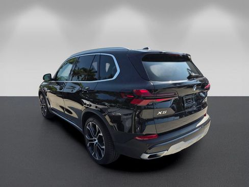 Used 2025 BMW X5 sDrive40i w/ Premium Package RWD image 6
