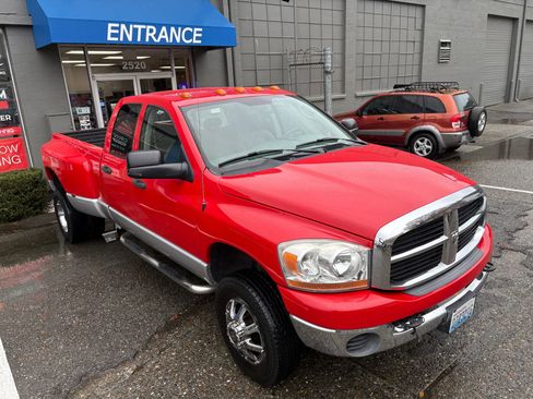 Used 2006 Dodge Ram 3500 Truck SLT image 7