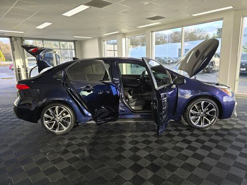 Used 2022 Toyota Corolla SE image 18