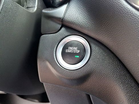 Certified 2023 Chevrolet Equinox LT FWD image 24