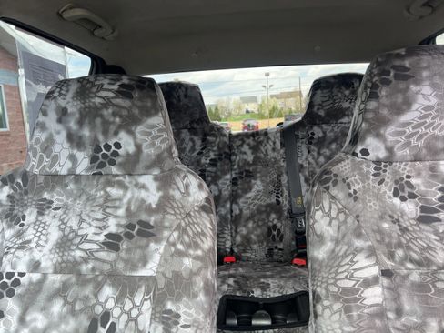 Used 2008 Chevrolet Colorado LT image 14