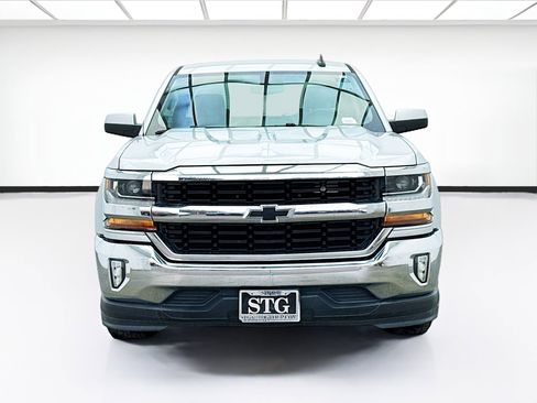 Used 2018 Chevrolet Silverado 1500 LT w/ All Star Edition RWD image 2