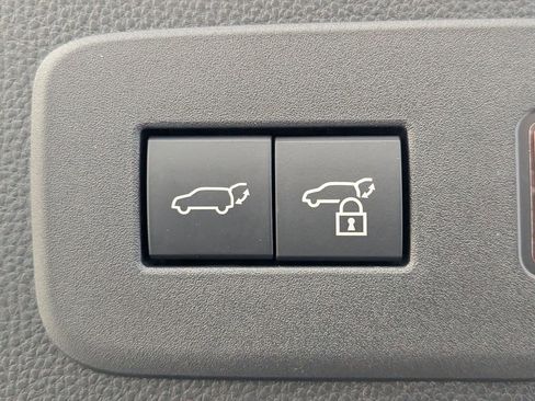 Used 2025 Lexus GX 550 w/ Accessory Package (Z1) image 14