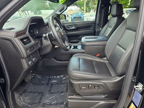 Used 2024 Chevrolet Tahoe LT AWD/4WD image 16