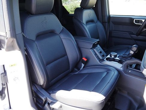 New 2026 Ford Bronco Big Bend w/ Black Diamond Package AWD/4WD image 37