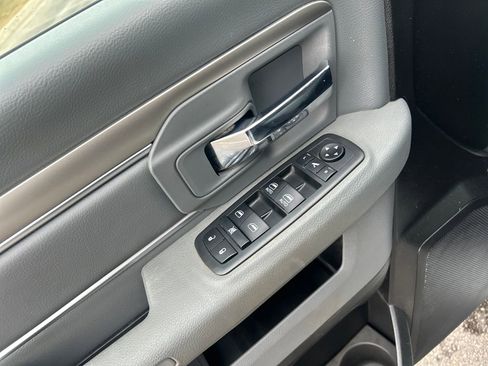 Used 2019 RAM 1500 Big Horn image 14