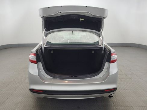 Used 2016 Ford Fusion S w/ Equipment Group 101A image 29