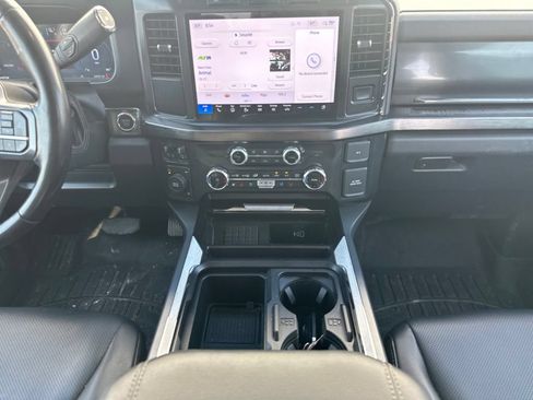 Used 2024 Ford F250 Lariat w/ Sport Appearance Package AWD/4WD image 31