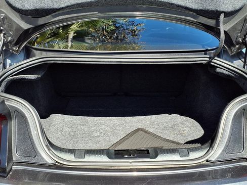 Used 2020 Ford Mustang Premium image 17