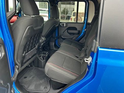 Used 2022 Jeep Gladiator Rubicon w/ LED Lighting Group image 41