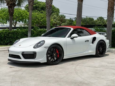 Used 2019 Porsche 911 Turbo S AWD/4WD image 2