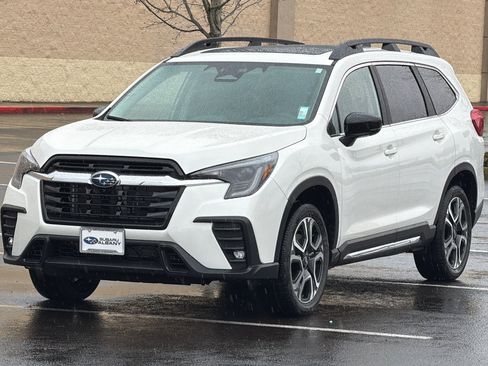 New 2026 Subaru Ascent Limited image 8