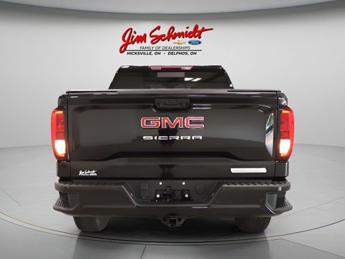 Used 2023 GMC Sierra 1500 Elevation w/ Elevation Premium Package AWD/4WD image 5