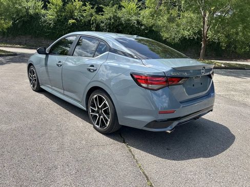 Certified 2025 Nissan Sentra SR w/ SR Premium Package FWD image 5
