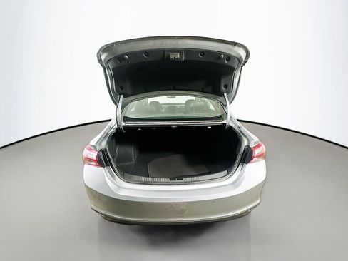 Used 2024 Chevrolet Malibu LT FWD image 35