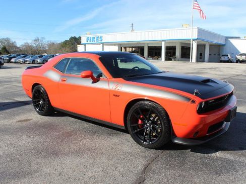 Used 2021 Dodge Challenger R/T Scat Pack w/ T/A Package image 6