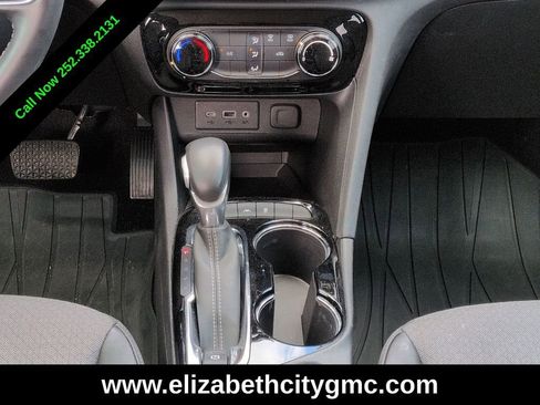 Used 2023 Buick Encore GX Preferred FWD image 21