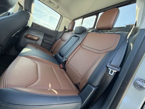 Certified 2024 Ford Maverick Lariat image 23