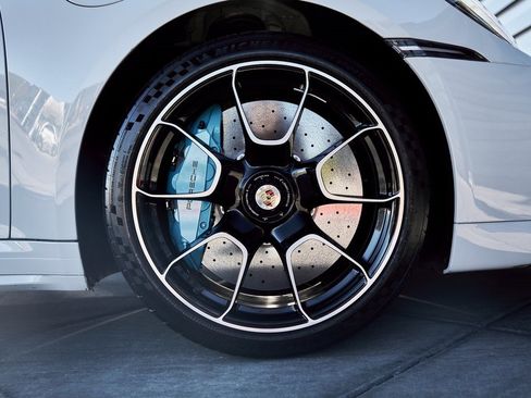 Used 2021 Porsche 911 Turbo S image 21